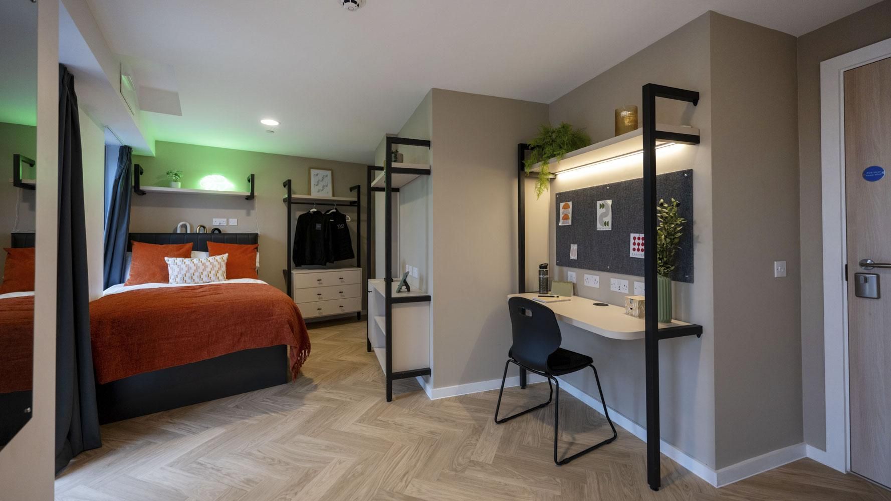 Platinum Ensuite